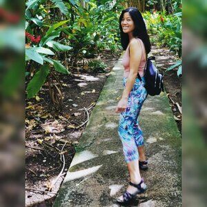 Prana Capri Legging Size Small Tropical Leaf‎ Print Multicolored